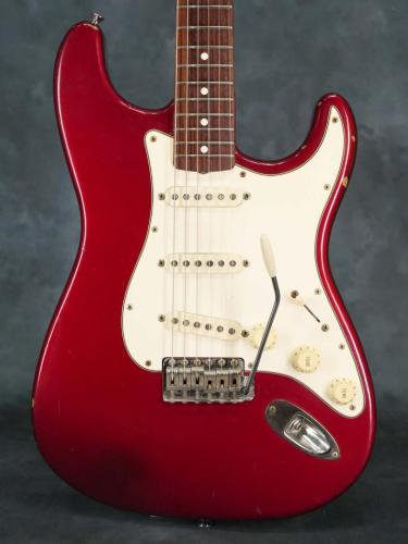 Fender US Vintage 62 Stratocaster Candy Apple Red 1988