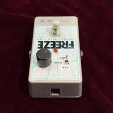 Electro-Harmonix FREEZE Sound Retainer_5