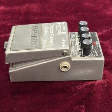 BOSS RV-3 Digital Reverb / Delay_6
