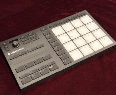 NATIVE INSTRUMENTS Machine Micro Mk3