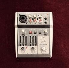 BEHRINGER XENYX 302USB_2