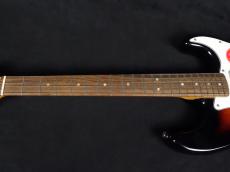 Squier Classic Vibe '60s Stratocaster 3-Color Sunburst_4