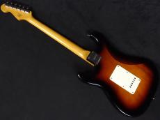 Squier Classic Vibe '60s Stratocaster 3-Color Sunburst_6