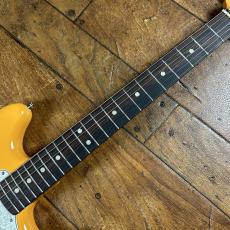 Fender Vintera II 70s Competition Mustang Competition Orange_4