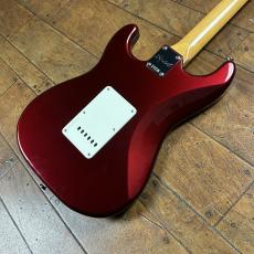 Squier Classic Vibe 60s Stratocaster Candy Apple Red_6