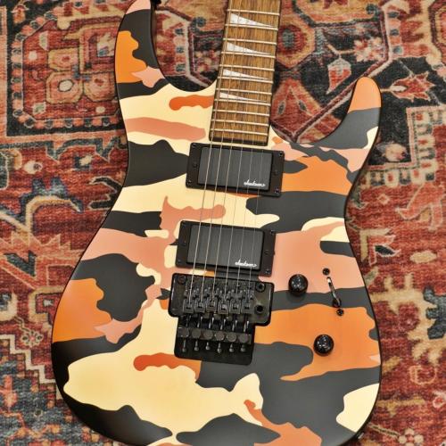 Jackson X Series Soloist SLX DX Camo, Laurel Fingerboard, Butterscotch Camo