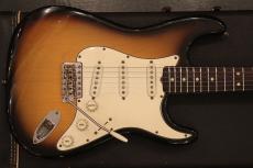Fender 1969 Stratocaster "with Synchronized Tremolo Head Decal"_3