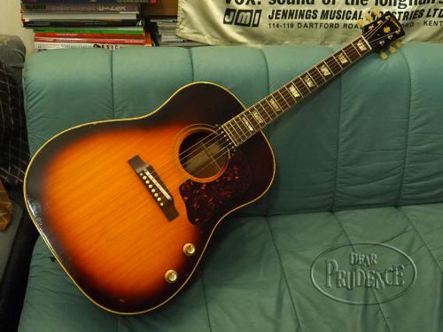 Gibson J-160E