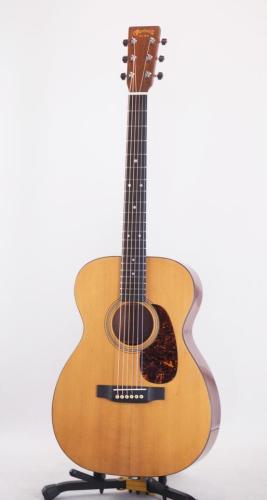 Martin Custom / OO-18 (管理番号4836)