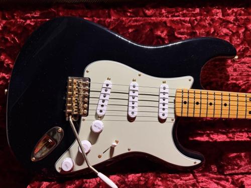 Fender Custom Shop LTD 70th Anniversary '54 Stratocaster / Black