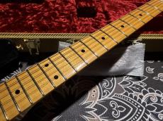 Fender Custom Shop LTD 70th Anniversary '54 Stratocaster / Black_4