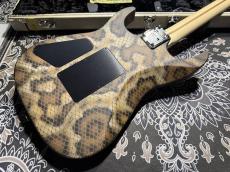 Charvel USA Custom Shop Warren De Martini/ Signature / SnakeSkin Graphic　①_7