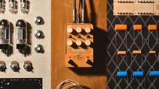 Universal Audio UAFX Enigmatic '82 Overdrive Special Amp_3