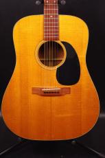 Martin D-18