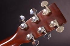 Martin D-18_5
