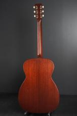 Martin 00-17_4