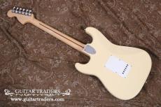 Fender Japan 2000's ST72SC_2
