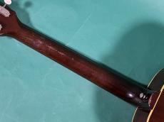 Gibson J-45_8