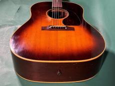 Gibson J-45_11
