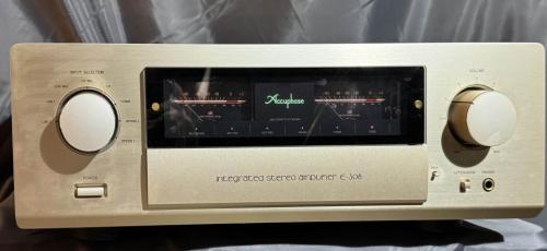 Accuphase E308 