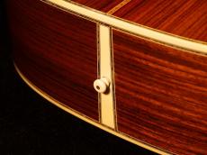 Martin D-45【SQネック仕様! 1970年代のD45を彷彿させる力強い重厚感が味わえます! 当店フルメンテナンス済のお買い得品です! 憧れを手に入れて下さい! 】解説試奏動画ご覧ください。_9