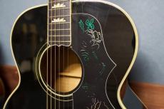 Gibson J-200 Rose Custom Black Centennial Collection_8