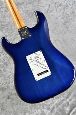 Fender Custom Shop 【2017年製美品中古】Master Build Quilt Maple Top Stratocaster -Sapphire Blue Trans- ≒3.42kg_10