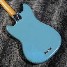 Fender JMJ Road Worn Mustang Bass Faded Daphne Blue_6