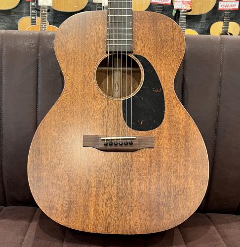 Martin 000-15M  #3034141【うねる杢目のネックが特徴◎】【分割手数料0%】【送料当社負担】
