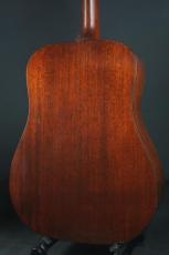 Martin D-18_5