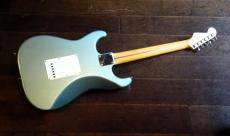 Fender Japan ST57_3