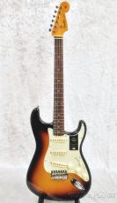Fender American Vintage II 1961 Stratocaster -3 Color Sunburst-【V2440248】【3.57kg】_3