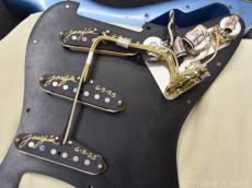 Fender Custom Shop ~Winter NAMM Show LIMITED EDITION #301~ MBS 1960s Stratocaster Ultimate Relic by Andy Hicks _11