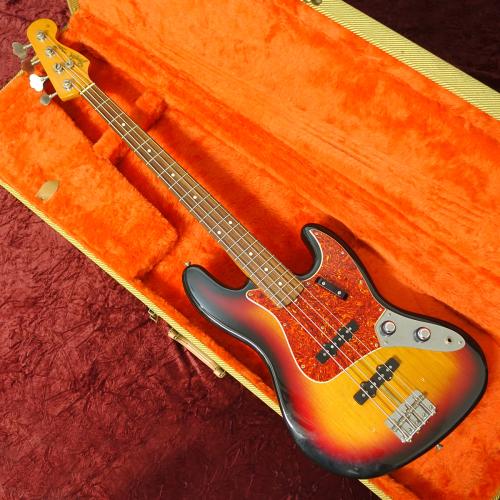 Fender American Vintage 62 Jazz Bass 3-Tone Sunburst 1990