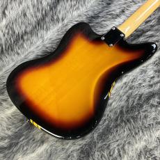 Fender Traditional 2025 Collection 60s Jaguar Competition 3-Color Sunburst / Aged Natural_6