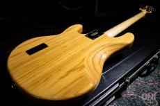 MUSIC MAN StingRay / 2013_8