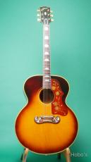 Gibson J-200_2