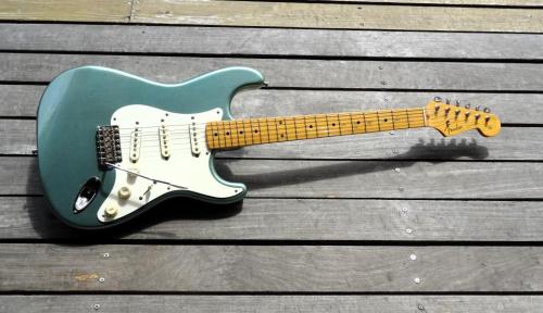 Fender Japan ST57
