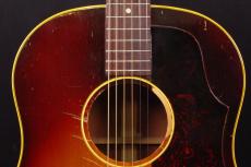 Gibson J-45_8