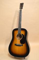 Martin D-18V Vintage Series Sunburst　2000年製_4