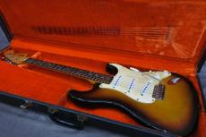 Fender STRATOCASTER 1977 3TS