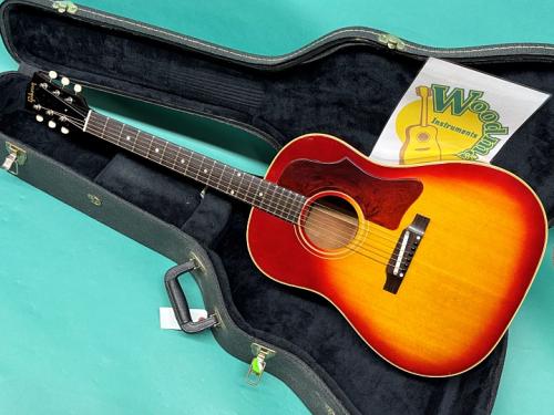 Gibson J-45CS