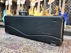 Fender Deluxe Molded Case - Electric Bass