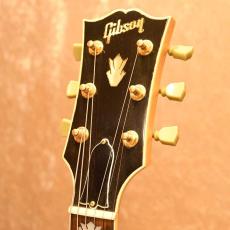 Gibson J-200_4