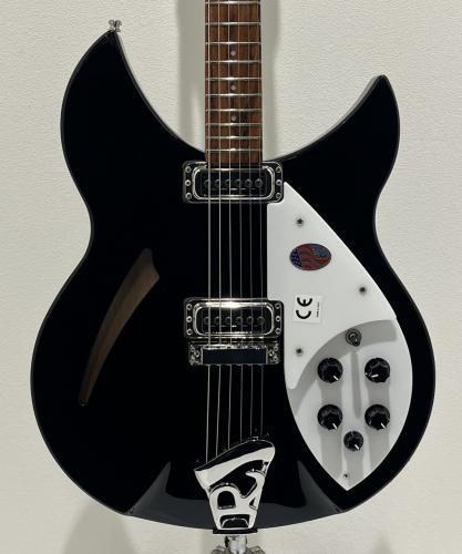 Rickenbacker 330 Jetglo