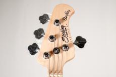 Sterling by MUSIC MAN S.U.B. STINGRAY4 -Black- [4.27kg]_6