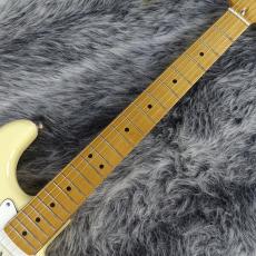 Fender Vintera II '70s Stratocaster Vintage White_2