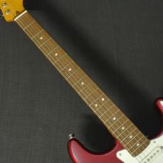 Squier Classic Vibe '60s Stratocaster Candy Apple Red_5