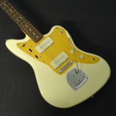 Squier J Mascis Jazzmaster Gold Anodized Pickguard Vintage White_3