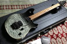 EVH Wolfgang WG Standard QM Baked Maple Fingerboard Black Fade 2021_2